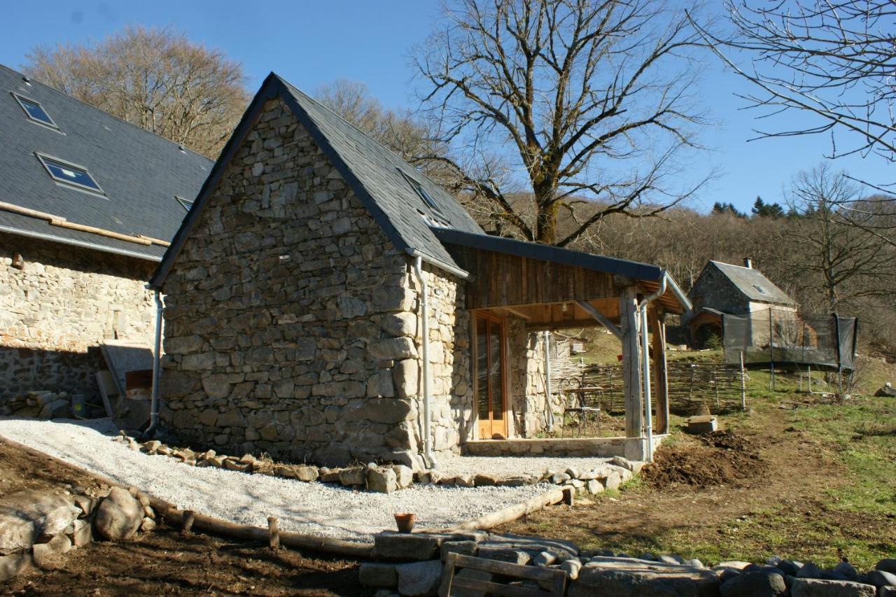 Le P'Tit Gite De Chomet La Tour-dʼAuvergne Екстериор снимка